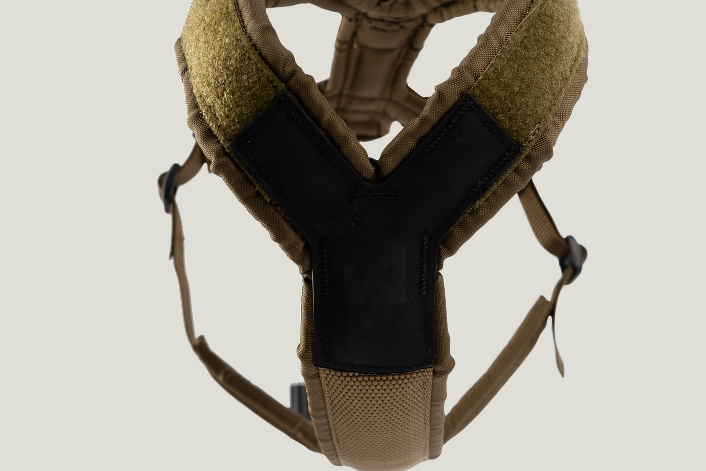 Non-stop Dogwear Line Harness Grip WD – et specialdesignet sele med grip, der giver maksimal kontrol og komfort under træning og hundesport, ideel til arbejds- og aktive hunde.